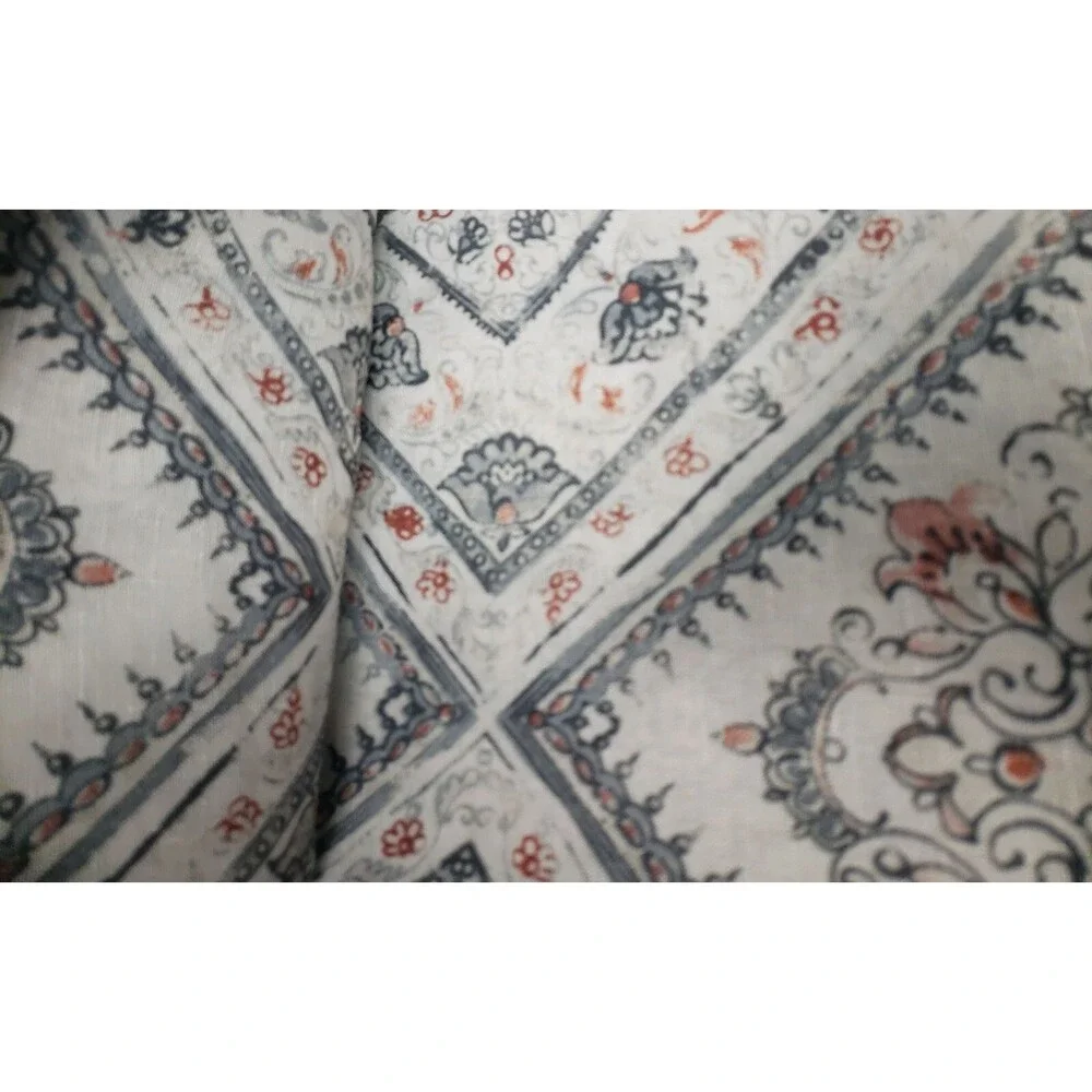 Printed Textured Tablecloth 60